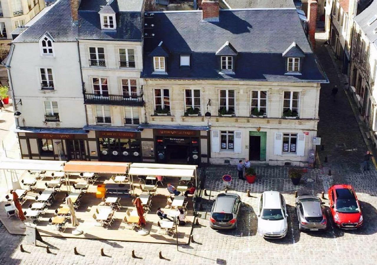 Logis Du Parvis ***Face Cathedrale/In Front Of The Cathedral*** Bed & Breakfast Laon Exterior photo